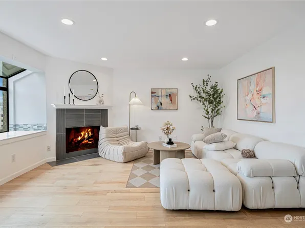 150 Melrose Ave E #202, Seattle, WA 98102