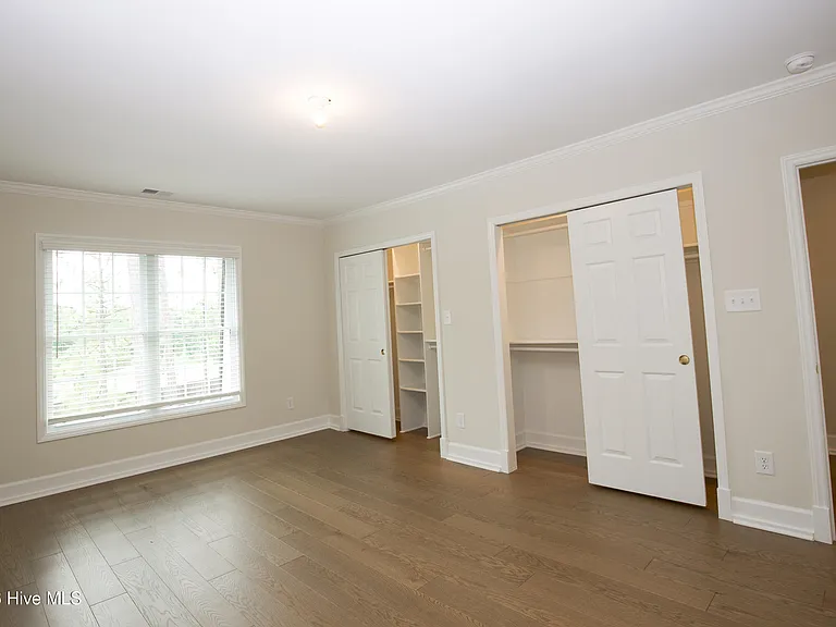 131 Racquet Ln — Photo 29