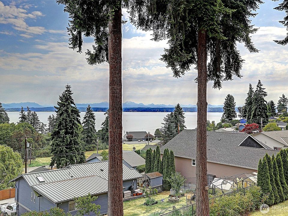 1st image of 1237 SE Camano Drive