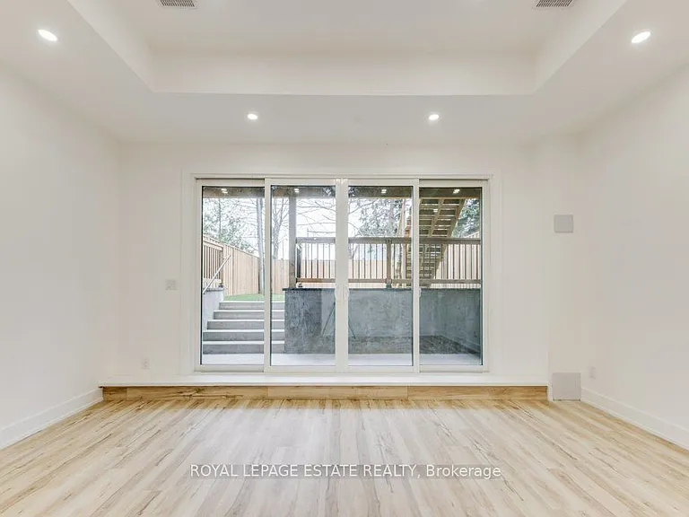 4 Lunness Rd — Photo 40