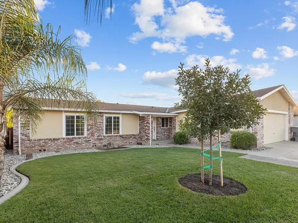 483 Valdapena Way, Escalon, CA 95320