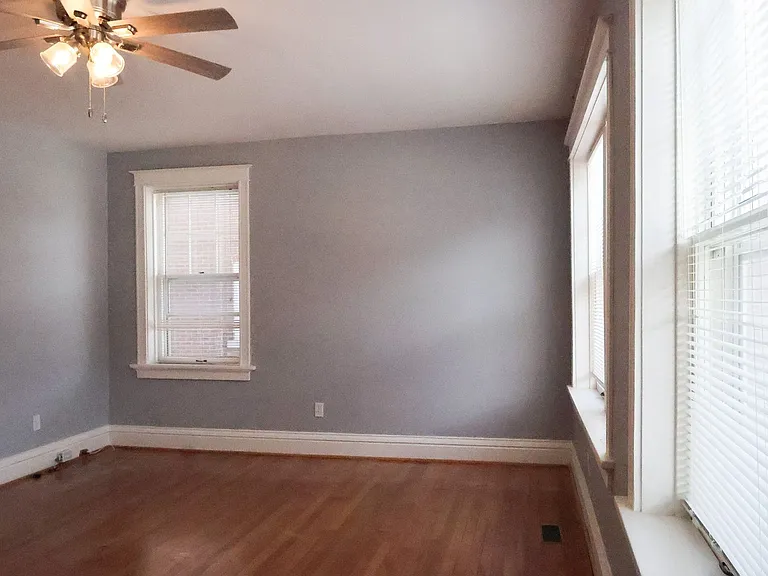 757 Syracuse Ave — Photo 3