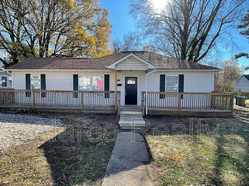 1st image of 1219 Skyview Rd