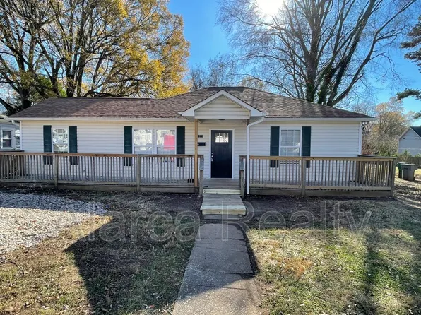 1219 Skyview Rd, Charlotte, NC 28208