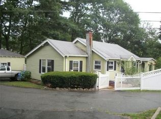 32 Mayfair Rd, Peabody, MA 01960