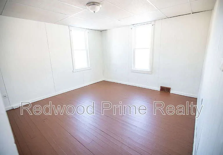 901 Coleman Ave — Photo 8