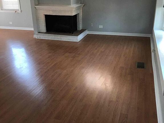2nd image of 724 Norfolk Ave