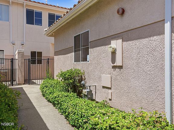 2nd image of 1224 Manzanita Way