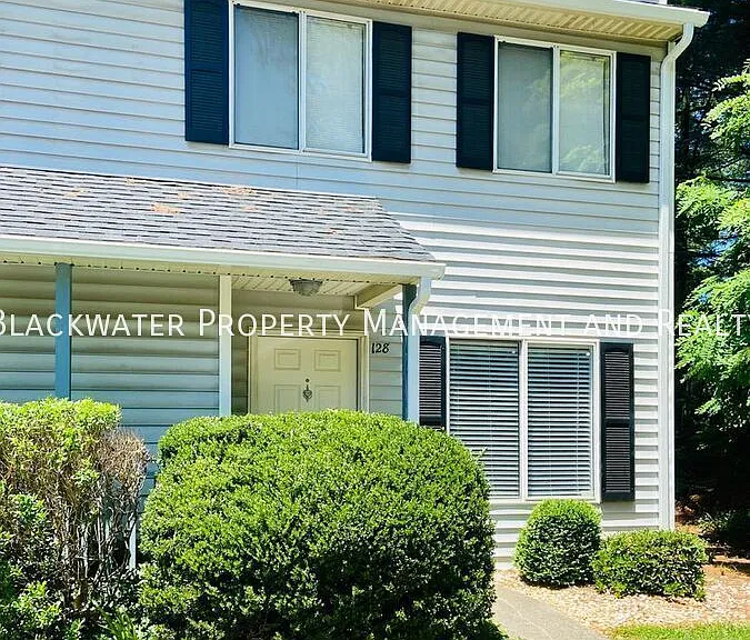 128 Montview Forest Dr — Photo 1