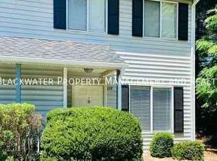 128 Montview Forest Dr, Lynchburg, VA 24502