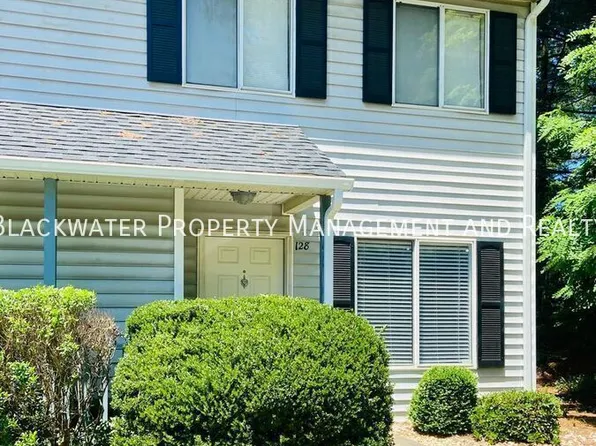 128 Montview Forest Dr, Lynchburg, VA 24502