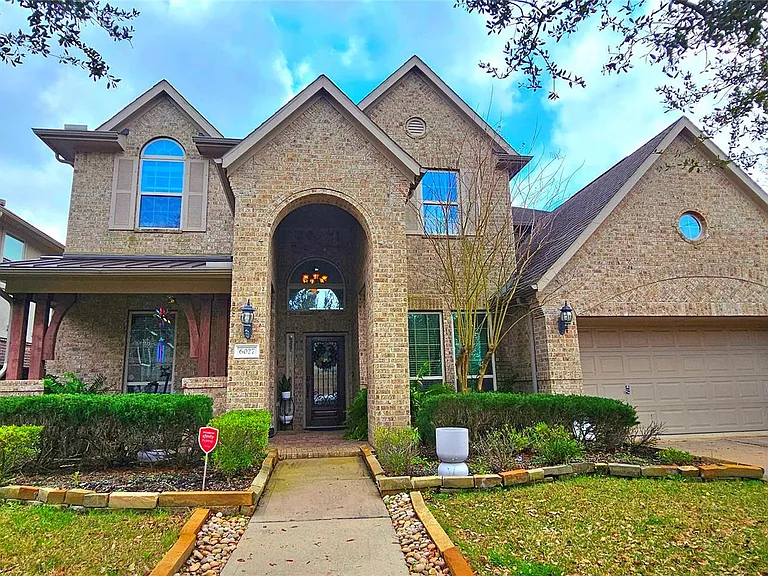 6027 Turner Shadow Ln — Photo 3