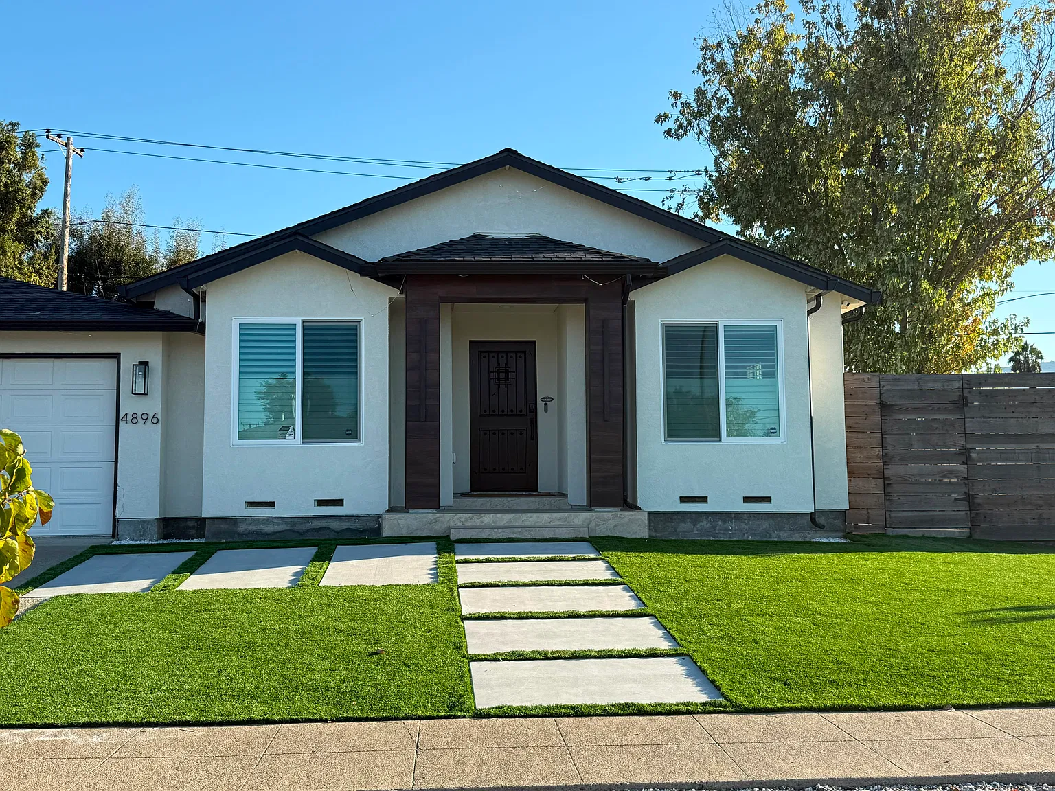 4 bed, 1825 sqft, $5,950 — Photo 1