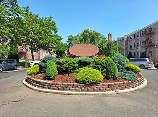 111-1 66th Ave #2B, Forest Hills, NY 11375