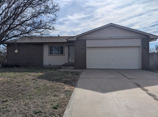 621 N Rolling Hills Dr, Clearwater, KS 67026