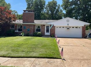 842 Cernicek Ln, Saint Louis, MO