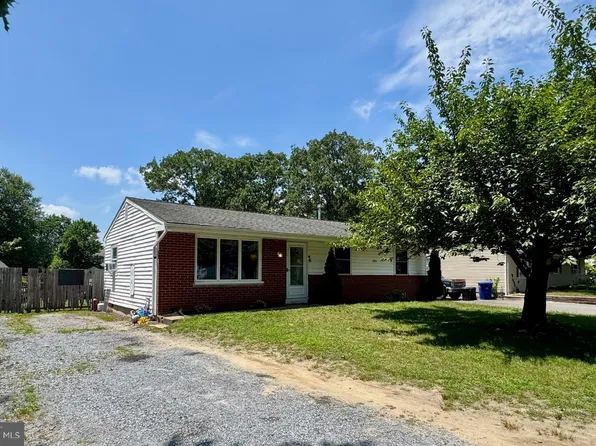 6 Karok Ln, Browns Mills, NJ 08015