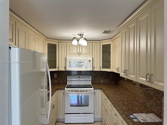 3rd image of 200 172nd St APT 304