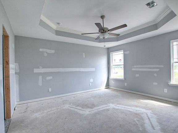 5th image of 502 Golden Eagle Ct #40