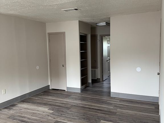 2nd image of 320 Magnolia St #24C