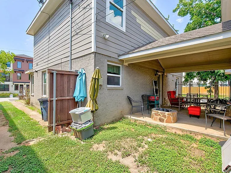 3201 Forest Park Blvd — Photo 17