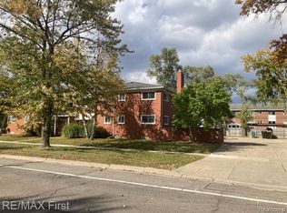 1725 Gardenia Ave APT 2, Royal Oak, MI 48067