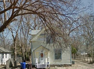 912 N Main St, Salina, KS 67401