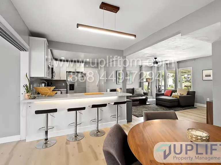 5520 Olvera Ave — Photo 7