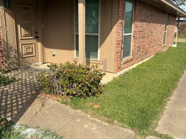 2307 Monte Carlo Dr Suite B, Arlington, TX 76015