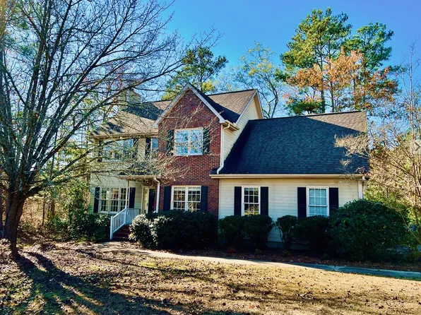207 Saint Augustine Dr, Greenwood, SC 29649