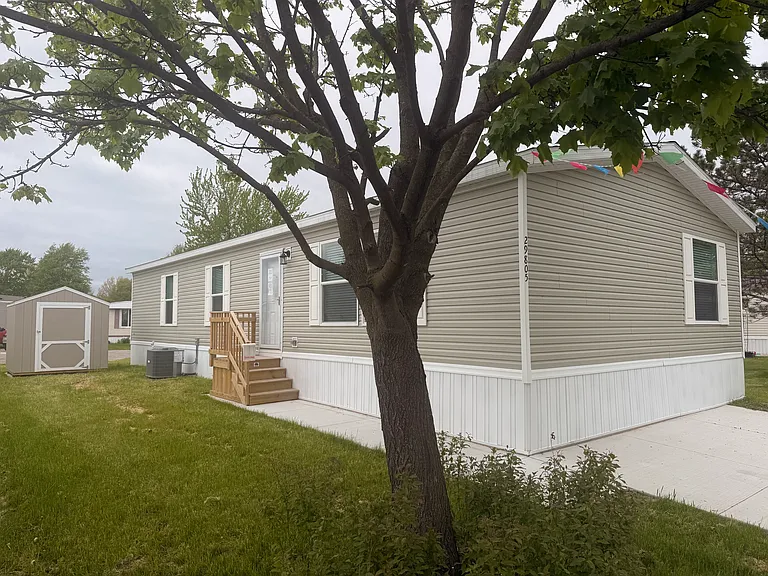 29800 Guilford Cir #435 — Photo 16