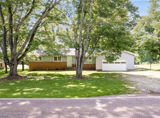 4221 Meese Rd NE, Louisville, OH 44641