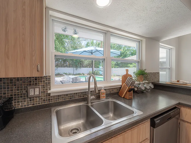 14626 Wildwood Dr — Photo 33