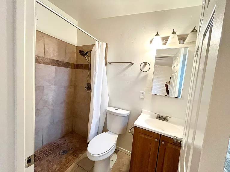 810 E Graybill Dr — Photo 11