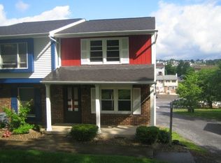 622 Peachview Ln, Duncansville, PA 16635