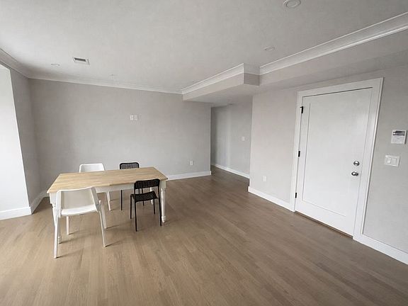 2nd image of 13 Greylock Rd #3