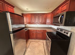 2413 Burlington Ave N APT A, Saint Petersburg, FL 33713