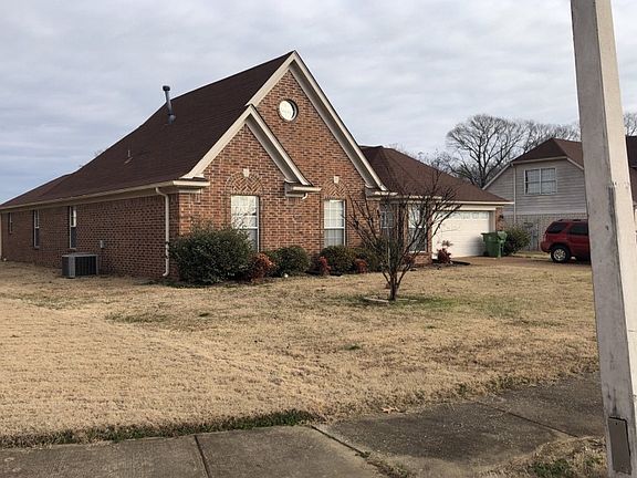 3rd image of 4488 Queen Sinclair Cir