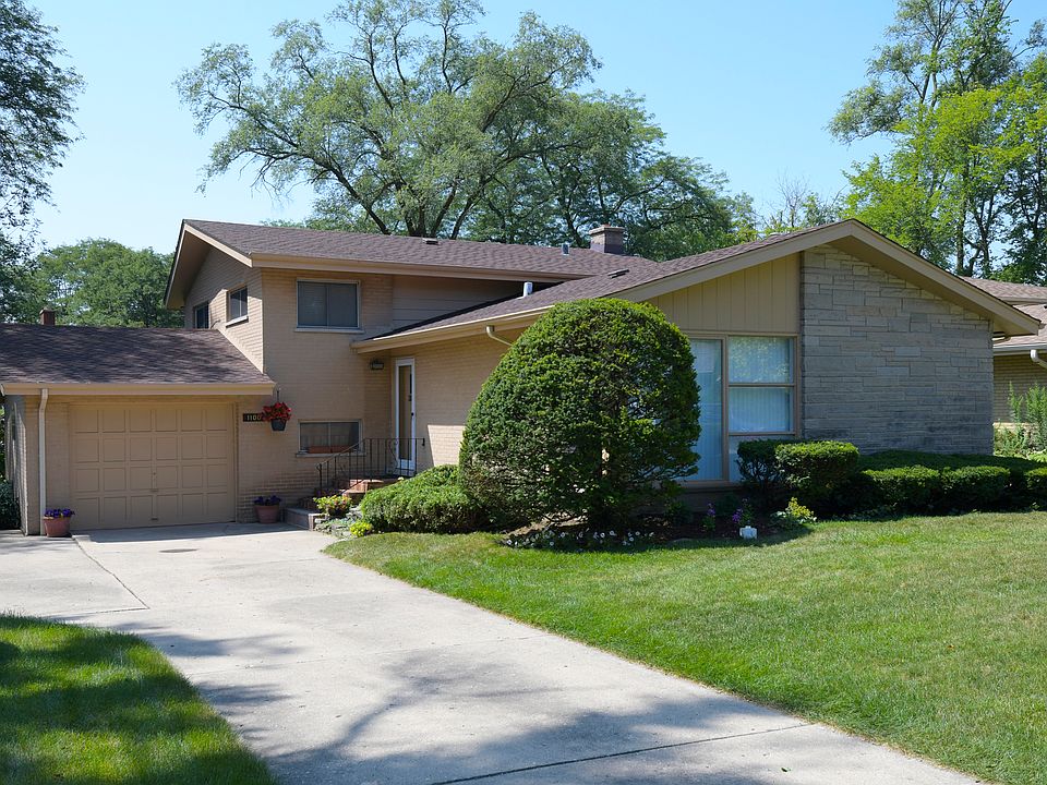 1st image of 1100 Golf Ave