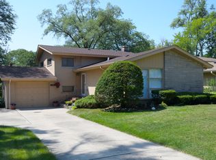 1100 Golf Ave, Highland Park, IL