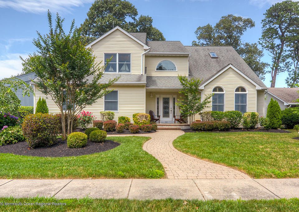 1st image of 534 Harbor Rd