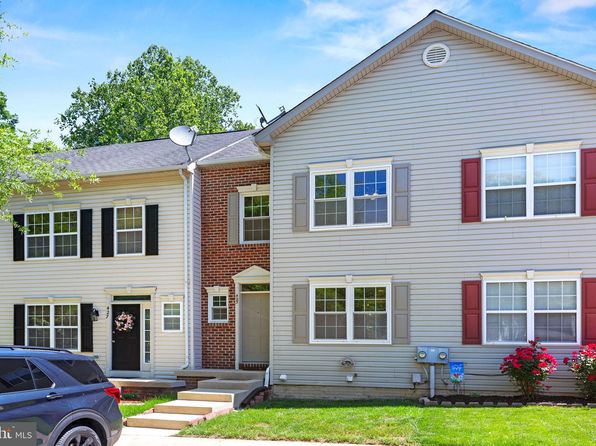 423 Cambridge Pl, Prince Frederick, MD 20678