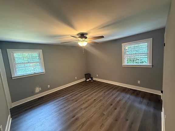 4th image of 3117 Barnsley Ln