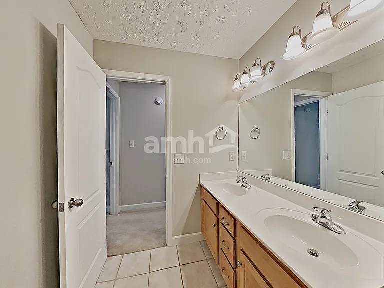 4662 Forsman Ct — Photo 17