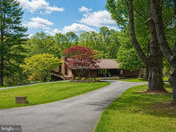 2009 Wilson Rd, White Hall, MD 21161