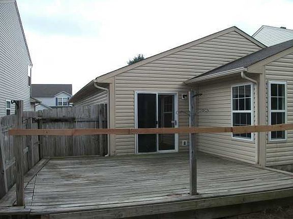 4th image of 6714 Glenn Meade Dr