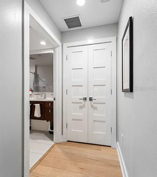 1120 E Kennedy Blvd #612 — Photo 18