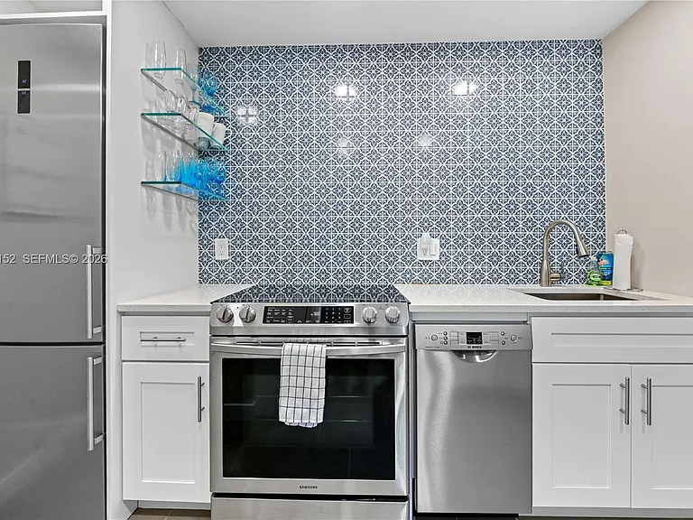 812 Sky Pine Way #C2 — Photo 11