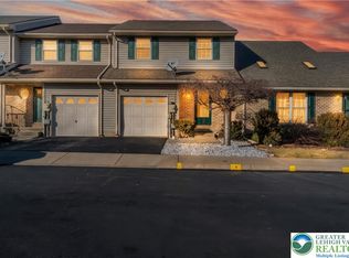 6 Brandywine Ct, Easton, PA 18040