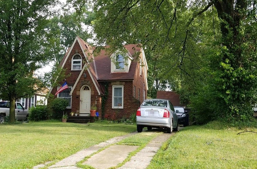 2nd image of 17616 Puritas Ave